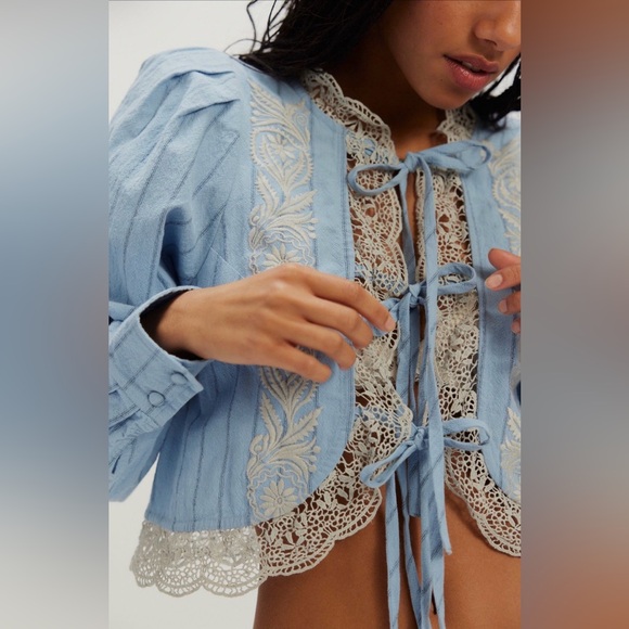 Free People Tops - Bali Jude Top in chambray